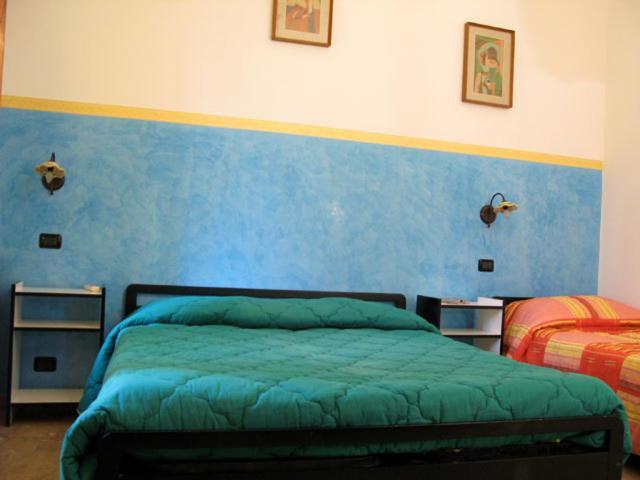 Mare Blu Bed and Breakfast Gioiosa Marea Habitación foto